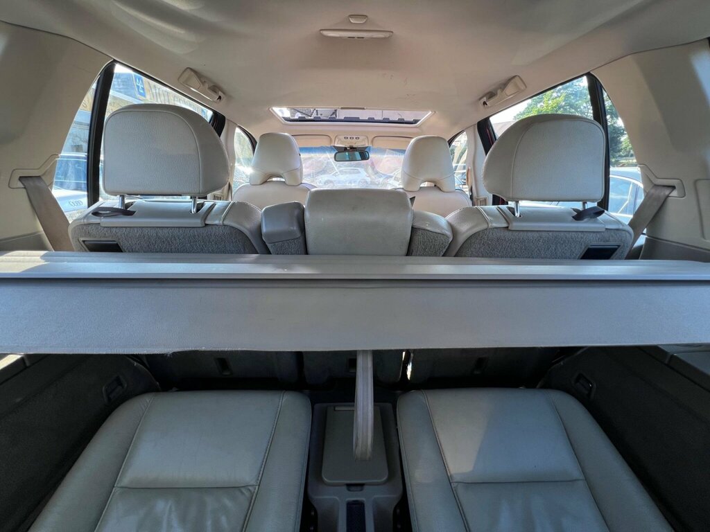 Volvo XC90 2.4 D5 Se - 7 Seater Silver #35