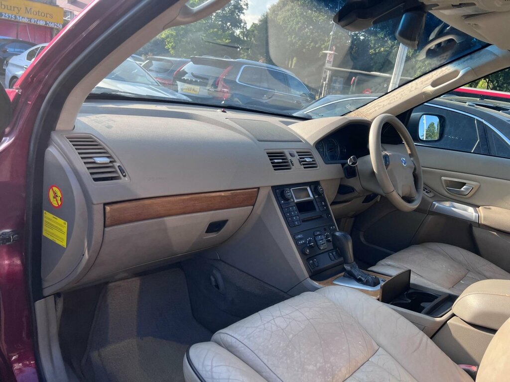 Volvo XC90 2.4 D5 Se - 7 Seater Silver #30