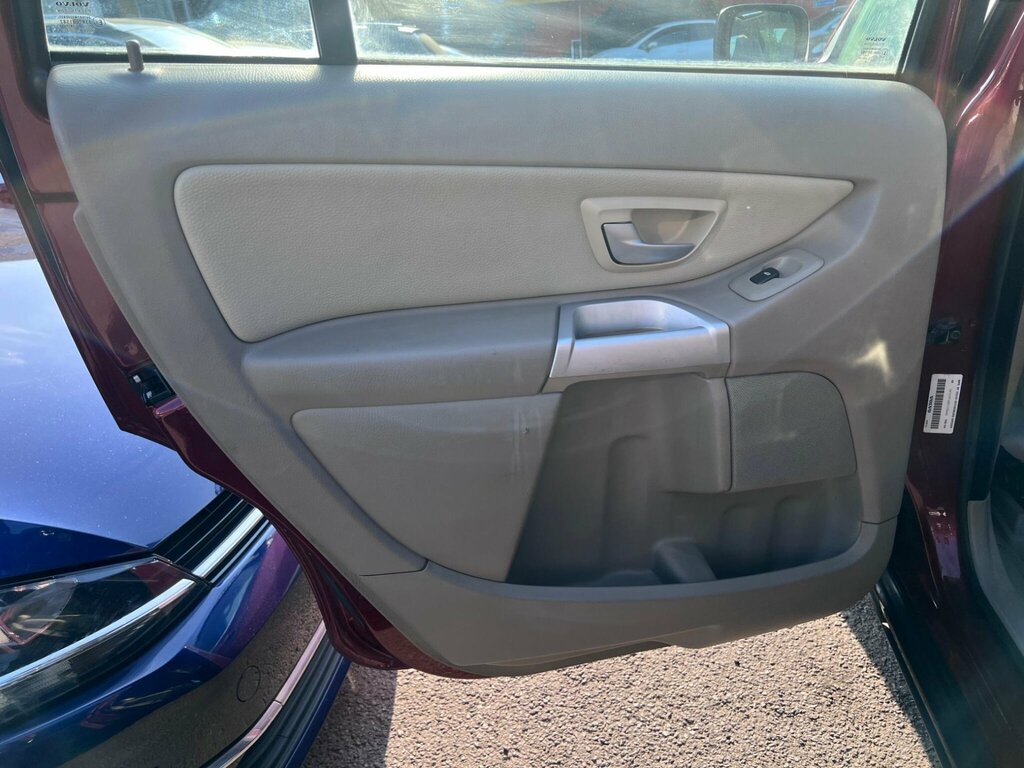 Volvo XC90 2.4 D5 Se - 7 Seater Silver #31