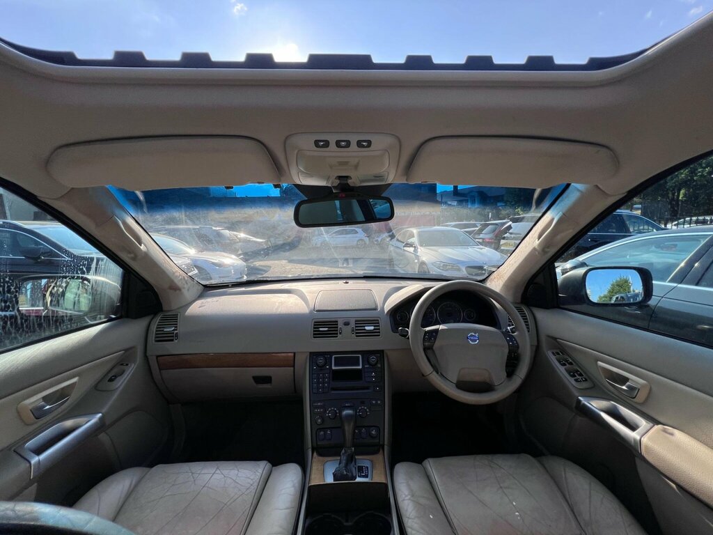 Volvo XC90 2.9 T6 Se Geartronic Awd Red #2