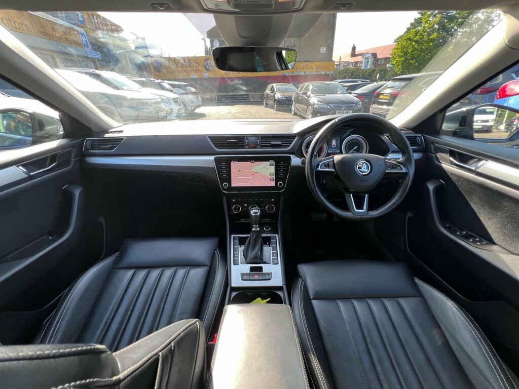 Skoda Superb 1.5 Tsi Act Se Technology Dsg Euro 6 Ss LD69ULW Grey #2