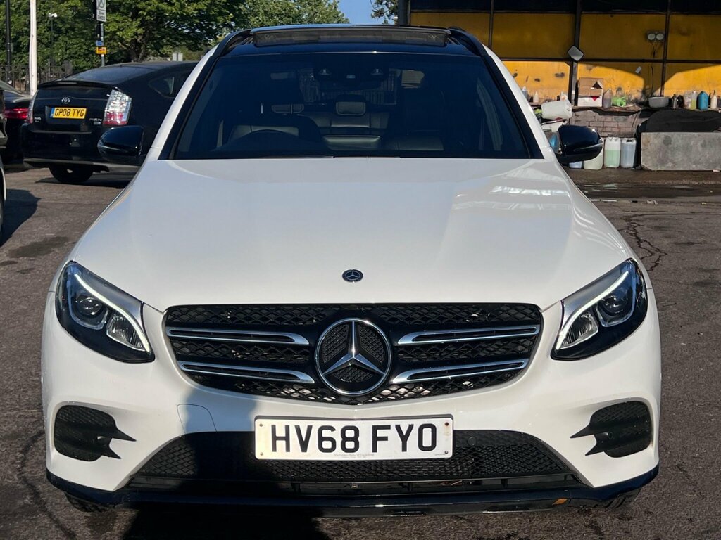 Mercedes-Benz GLC Class 2.0 Glc250 Amg Line Premium Plus G-tronic 4Mati HV68FYO White #3