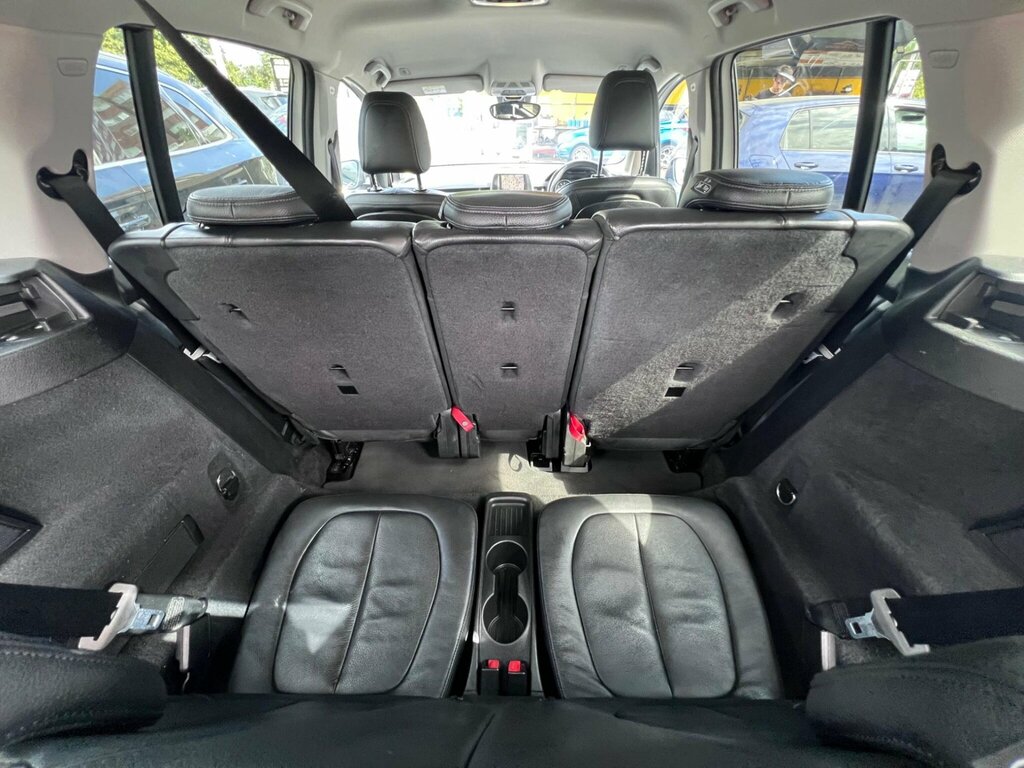 BMW 2 Series Gran Tourer Luxury Silver #34