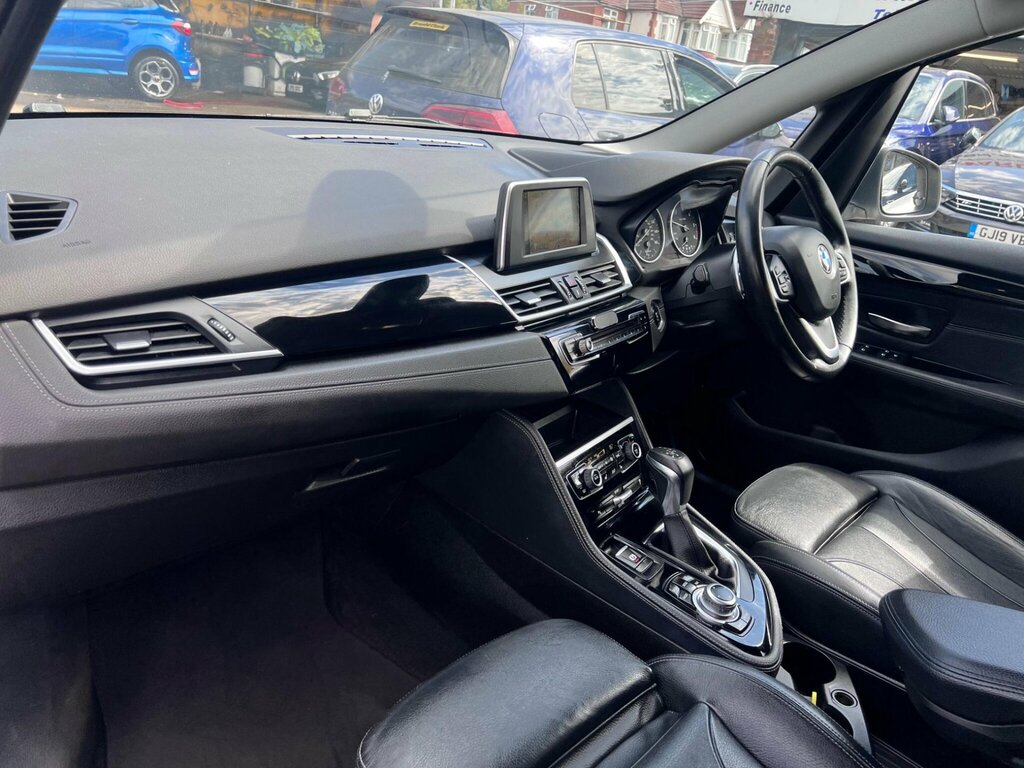 BMW 2 Series Gran Tourer Luxury Silver #38