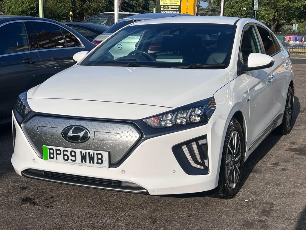 Hyundai Ioniq 38.3Kwh Premium Se White #6
