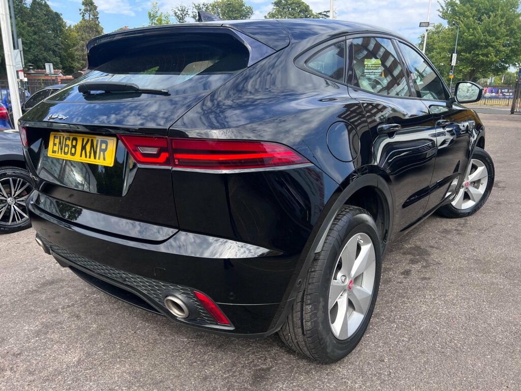 Jaguar E-Pace 2L S Red #10