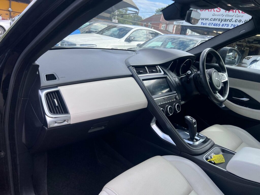 Jaguar E-Pace 2L S Red #39