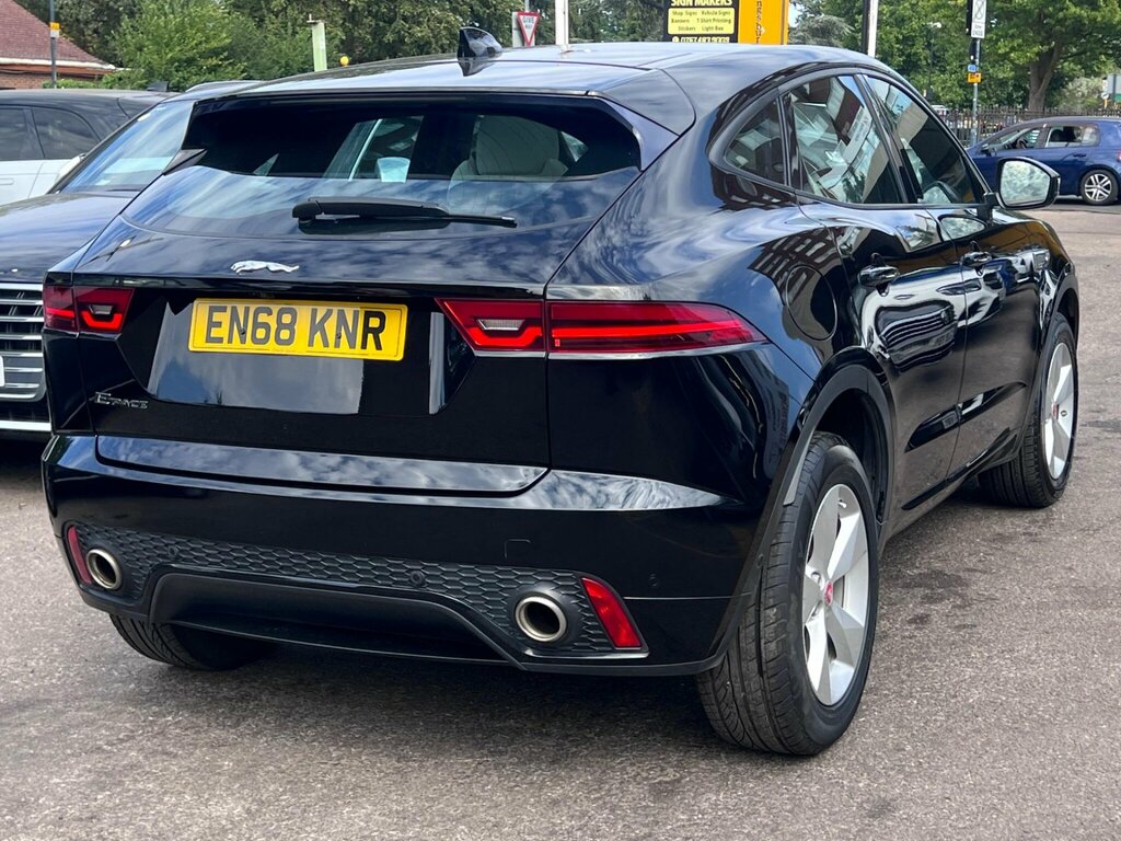 Jaguar E-Pace 2L S Red #9