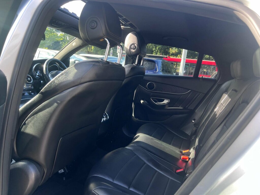 Mercedes-Benz GLC Class Glc 220 D 4Matic Amg Line Silver #25