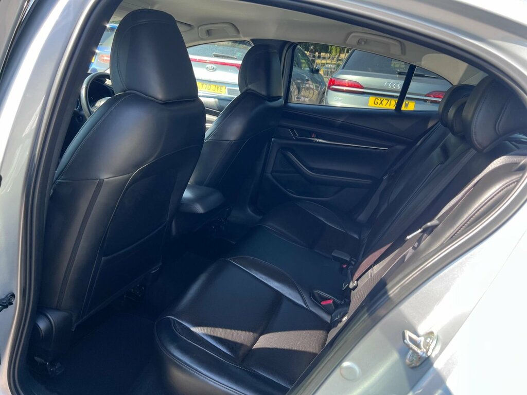 Mazda 3 2.0 Skyactiv-g Mhev Sport Lux Hatchback White #37