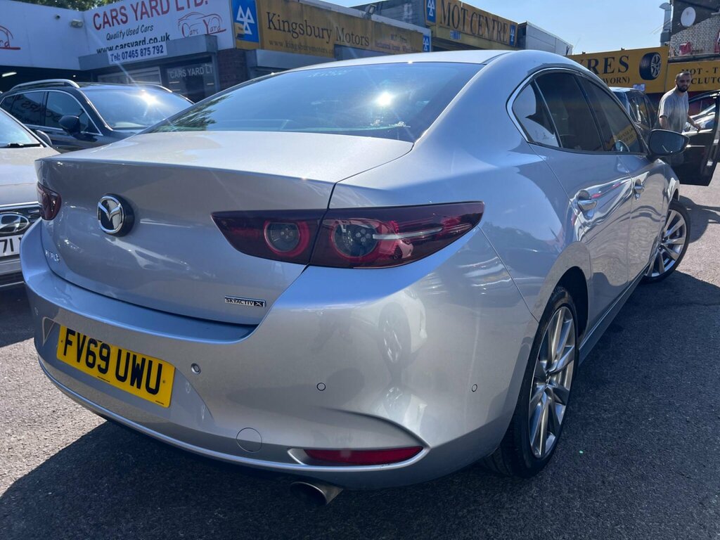 Mazda 3 2.0 Skyactiv-g Mhev Sport Lux Hatchback White #9