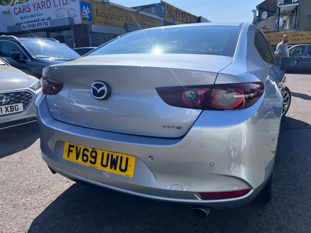 Mazda 3 2.0 Skyactiv-g Mhev Sport Lux Hatchback White #10