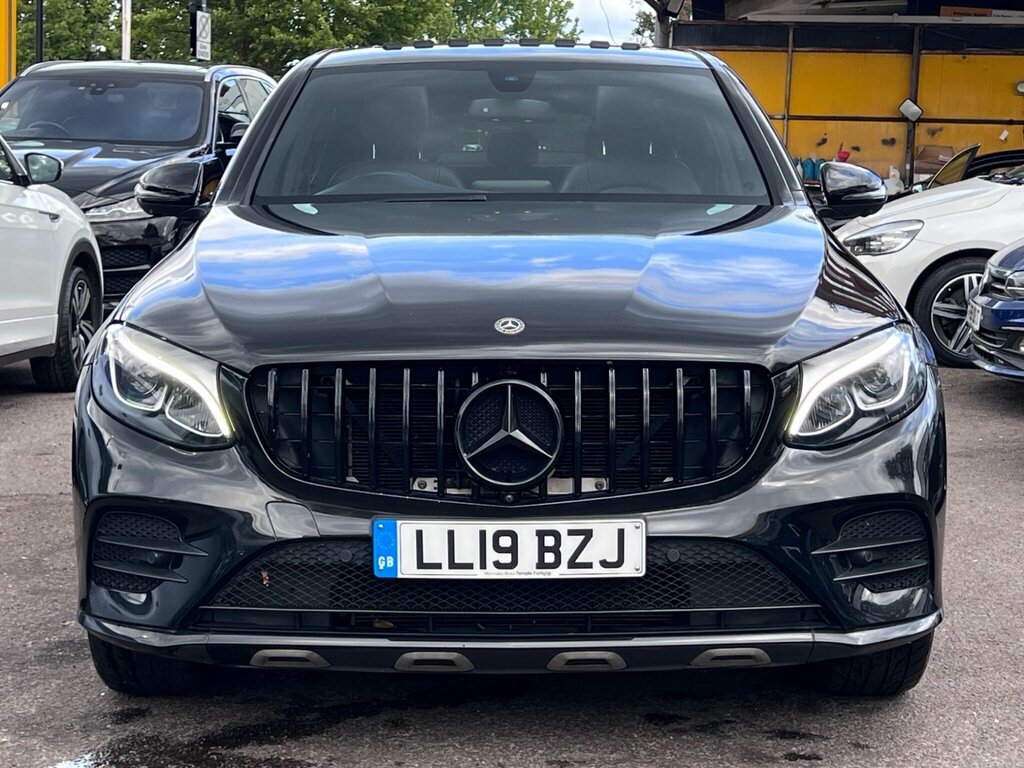 Mercedes-Benz GLC Class 2.0 Glc250 Amg Line Premium Coupe G-tronic 4Mat Black #3