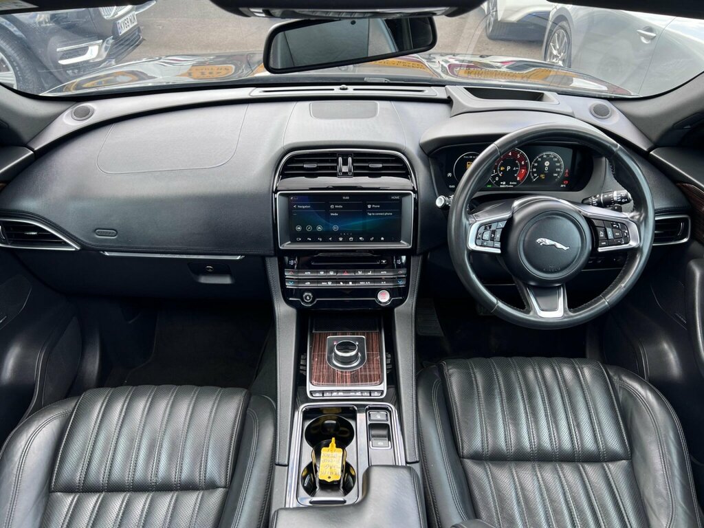 Jaguar F-Pace 3.0 D300 V6 S Suv Awd 300 Ps Black #17