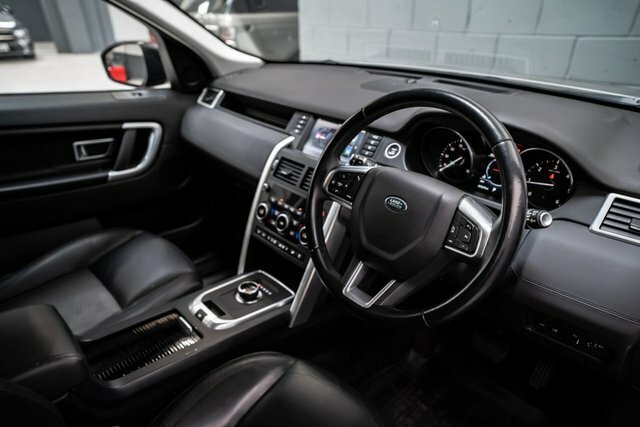 Land Rover Discovery Sport Td4 Se Tech Suv Black #2