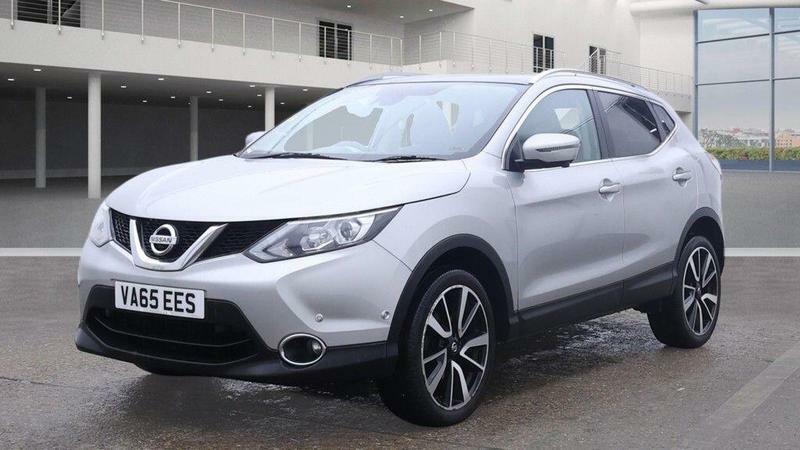 Nissan Qashqai 1.6 Dci Tekna 2Wd Euro 6 S S Silver #2