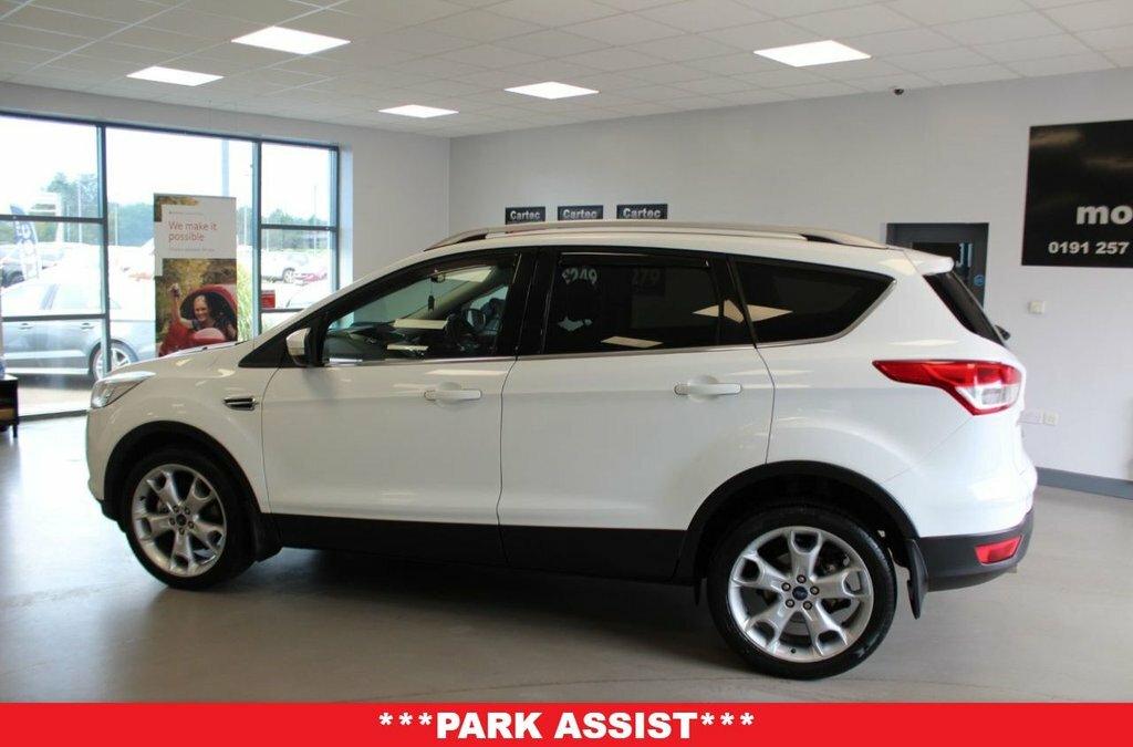 Ford Kuga 2L Titanium SF14SSZ White #6