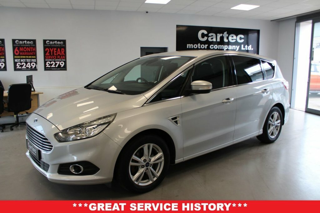 Ford S-Max 2L Titanium Silver