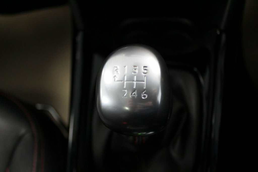 Peugeot 2008 White #39