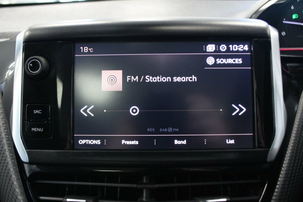 Peugeot 2008 White #29