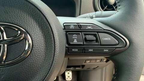 Toyota Yaris 1.5 Vvt-h Excel Hatchback Hybrid E-cvt Grey #13