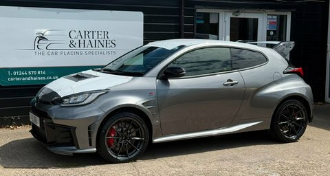 Toyota Yaris 1.5 Vvt-h Excel Hatchback Hybrid E-cvt Grey #1