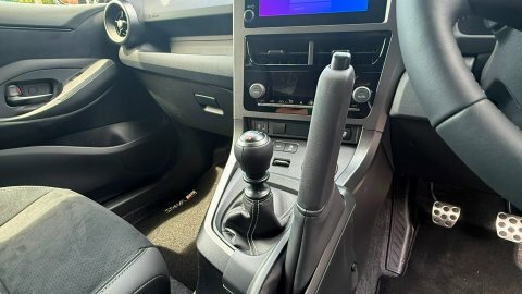 Toyota Yaris 1.5 Vvt-h Excel Hatchback Hybrid E-cvt Grey #18