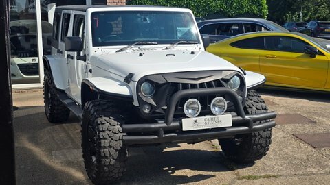 Jeep Wrangler Suv White #3