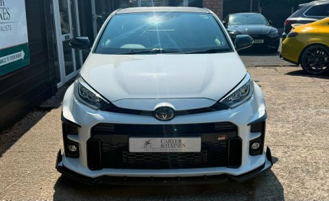 Toyota Yaris Hatchback ST21MYC White #3