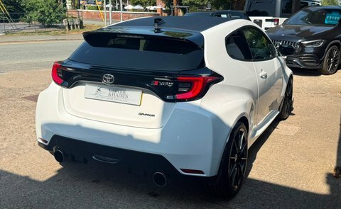 Toyota Yaris Hatchback ST21MYC White #6