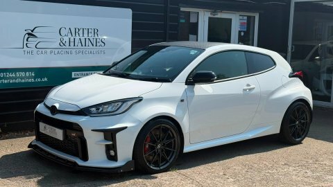 Toyota Yaris Hatchback ST21MYC White #2