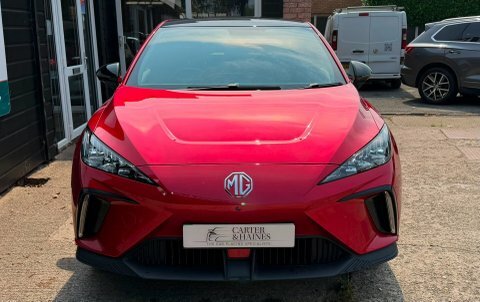 MG MG4 Hatchback Red #3