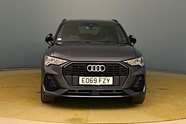 Audi Q3 2L Vorsprung EO69FZY Grey #3