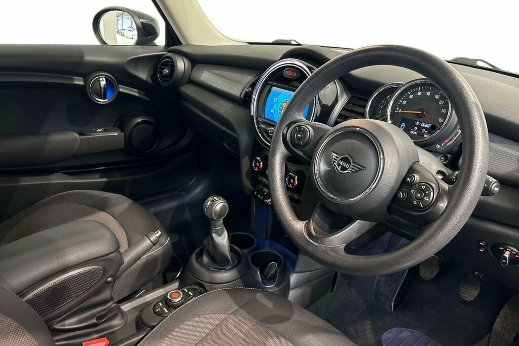 Mini Hatch 1.5L Cooper Classic NX69YZY Blue #4