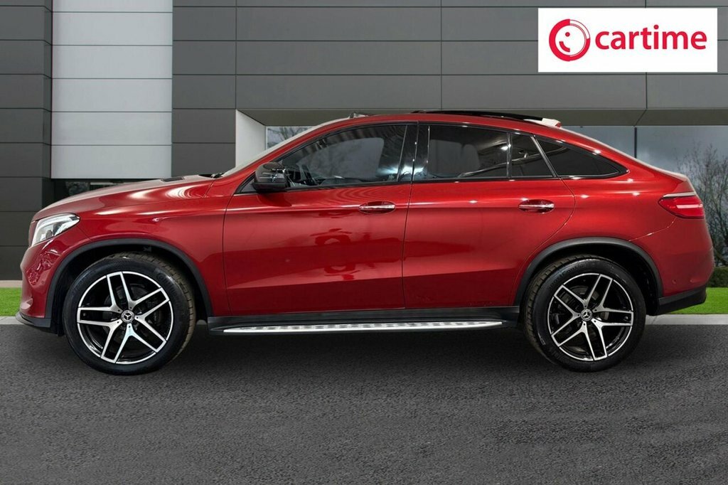 Mercedes-Benz GLE Coupe 3L Amg Night Edition Red #3
