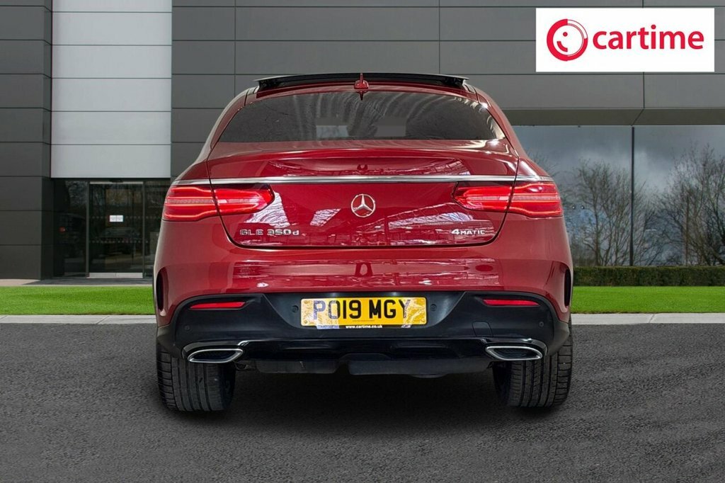 Mercedes-Benz GLE Coupe 3L Amg Night Edition Red #5