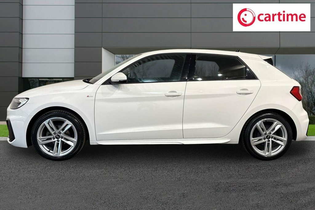Audi A1 1L S Line RE22KZA White #3