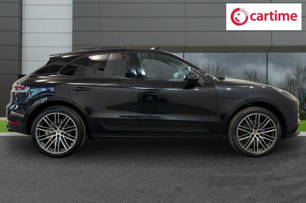 Porsche Macan Macan S-a YX20XBV Black #2