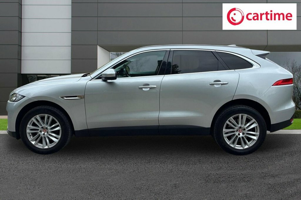 Jaguar F-Pace 2L Portfolio OV19TZY Silver #3