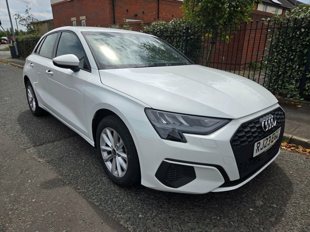 Audi A3 1L Technik White