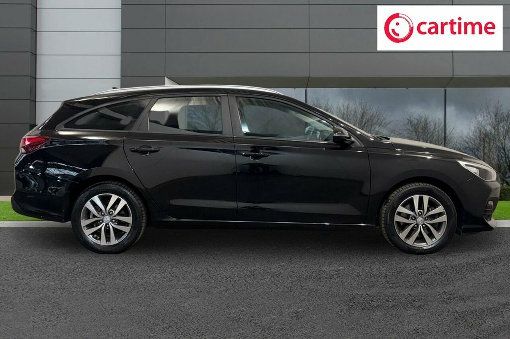 Hyundai I30 1L Se Nav Black #2