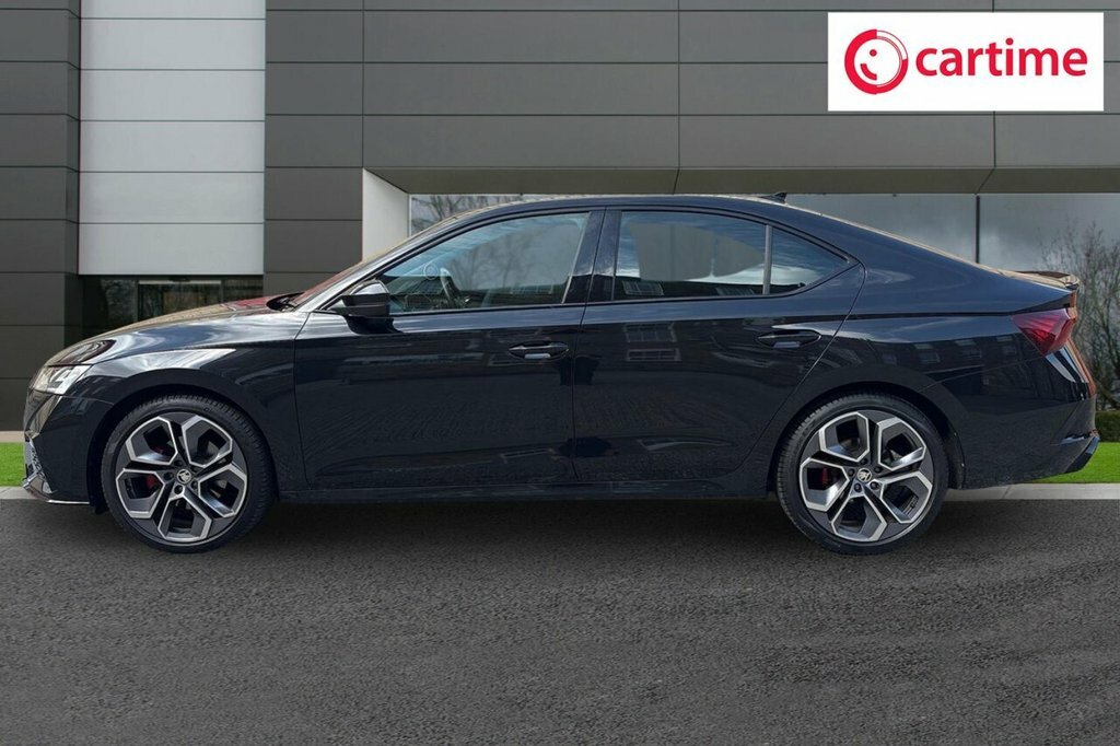 Skoda Octavia 2L Vrs Black #3