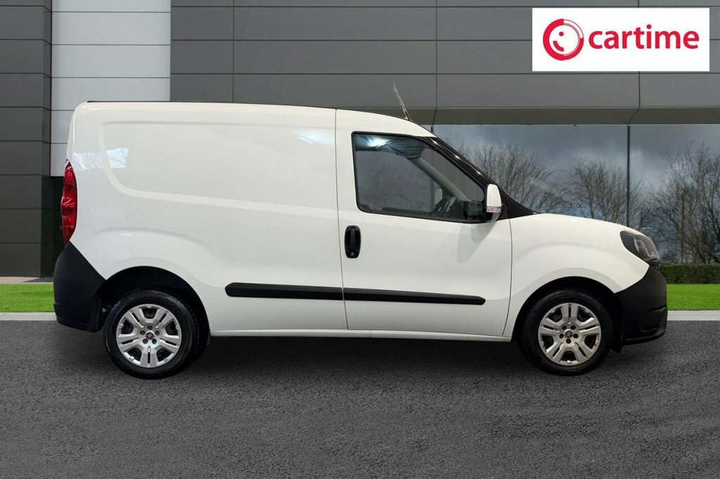 Fiat Doblo 1.6L Sx White #2