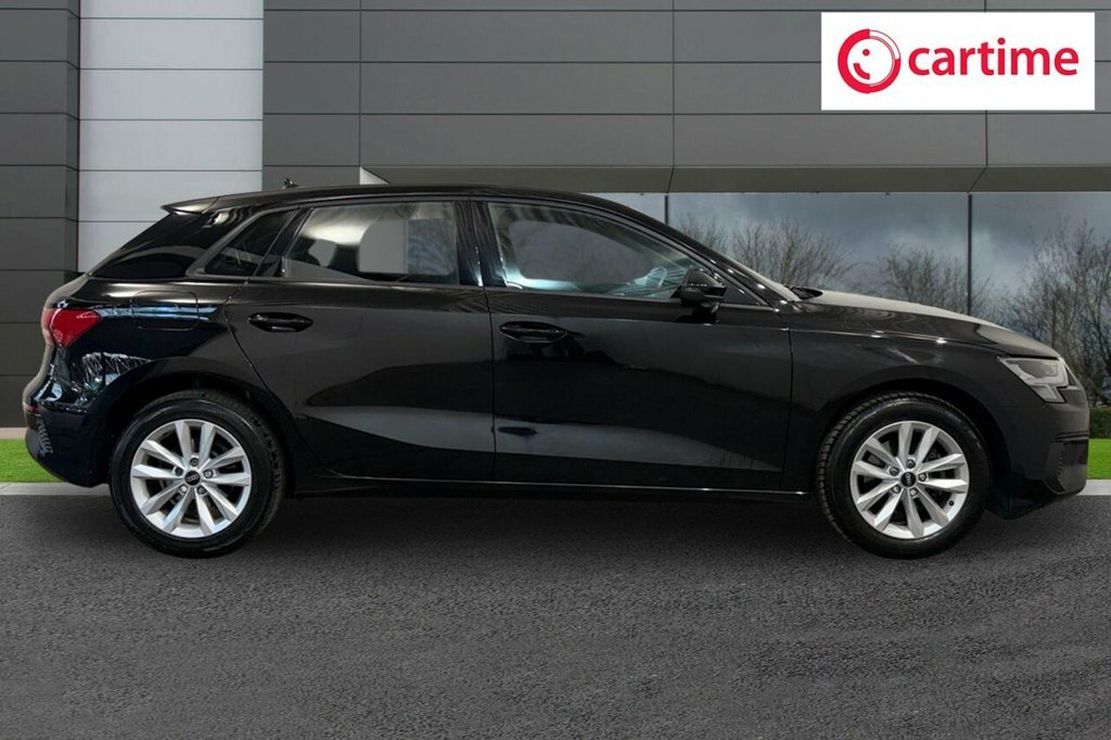 Audi A3 1L Technik RJ23HWX Black #2