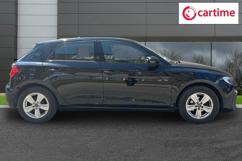 Audi A1 1L Technik RE22HZG Black #2