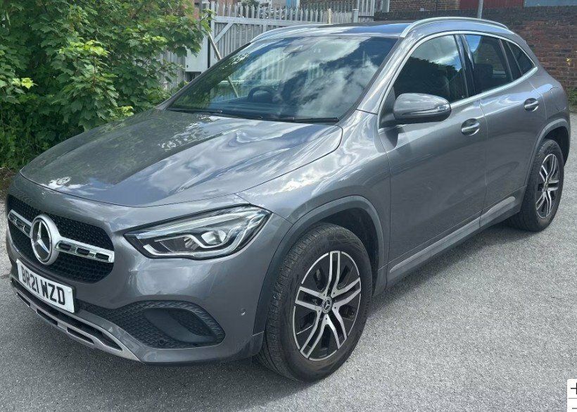 Mercedes-Benz GLA Class 2L Sport Grey #2