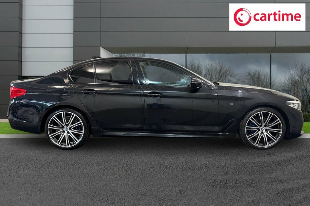 BMW 5 Series 2L M Sport Black #2