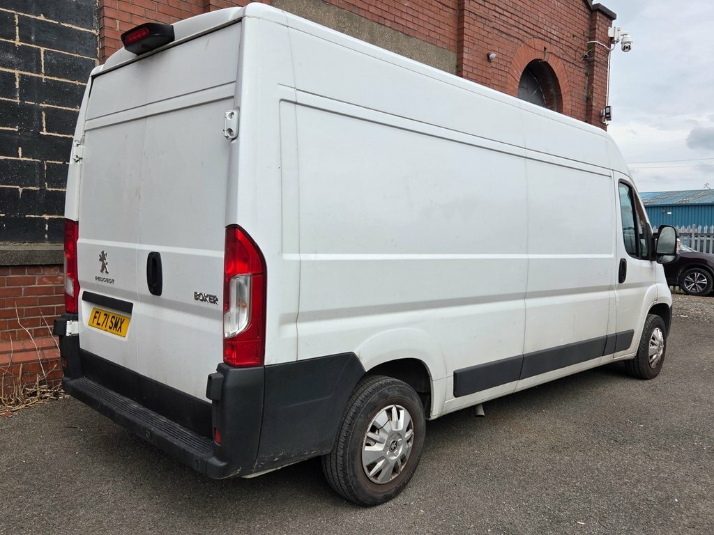 Peugeot Boxer 2.2L Asphalt White #5