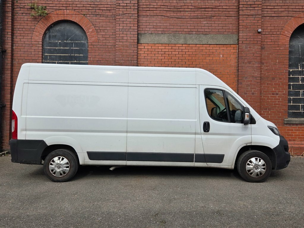 Peugeot Boxer 2.2L Asphalt White #6