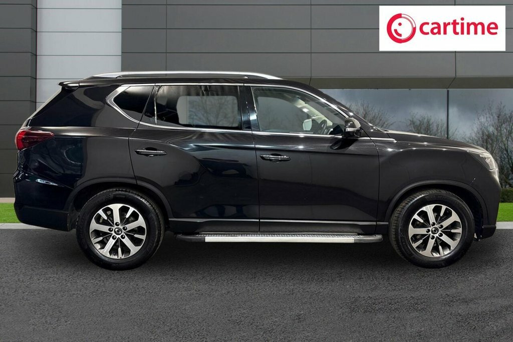 SsangYong Rexton 2.2L Ultimate Black #2